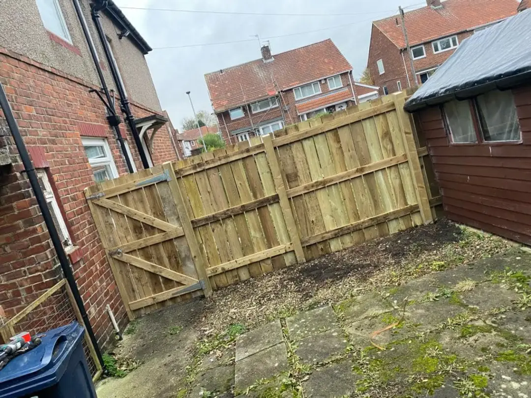 Timber Fencing Installers Newcastle, Jesmond, Gosforth